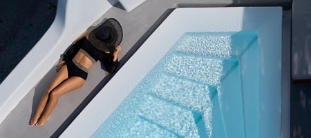 The Diamond Suite with Diamond Infinity Heated Pool - Caldera Sea View