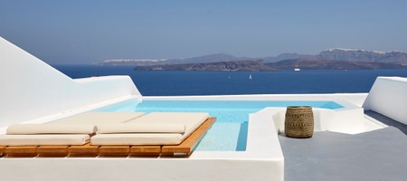 The Elite Villa with a Unique Heated Infinity Pool - Caldera Sea View