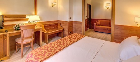 Family Room (4 Adults)