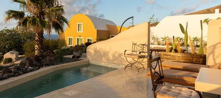 Exclusive 2 Bedrooms and 1 Split Level Bedroom Villa with Outdoor Jetted Pool and Sea & Sunset View