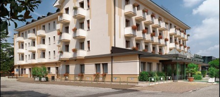 Al Pino Verde Hotel