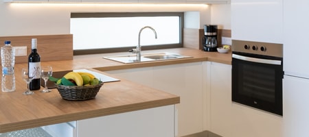 2 Bedroom Maisonette with Sea View
