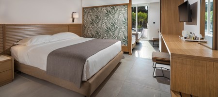 Premium Family Room
