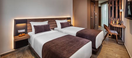 Family (Single+Twin Bed) Connected Suite City View