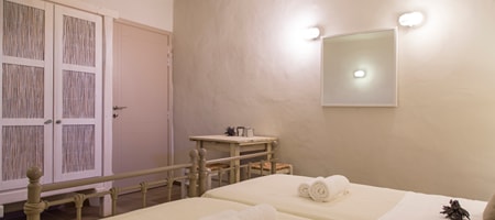 Cosy Lower Ground Room