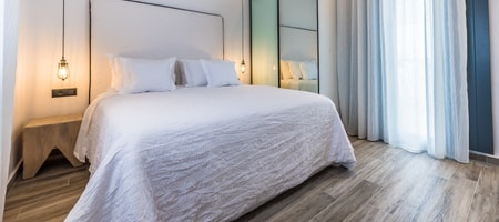 Three Bedrooms Villa with outdoor Jetted Tub