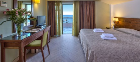 Apartment With Sea View