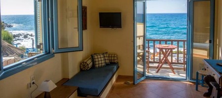 One Bedroom Apartment with Seafront View (2 pax)