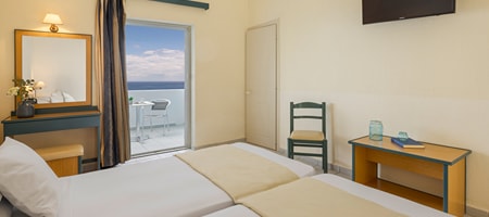Family Two-Bedroom Sea View