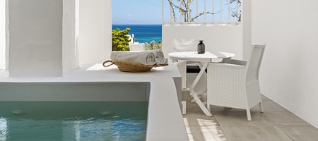 Deluxe Suite with Garden View & Outdoor Jet Tub 35m²