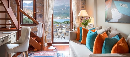 Cozy Loft Suite Side Sea View