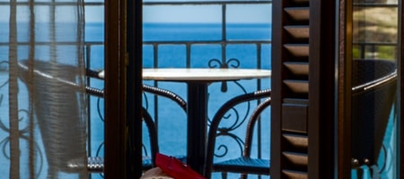 Standard Twin Room With Two Single Beds With Sea View