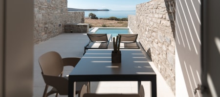 Junior Suite sea view private pool