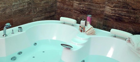 Suite with Spa Bath