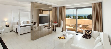 Executive Suite Sea View