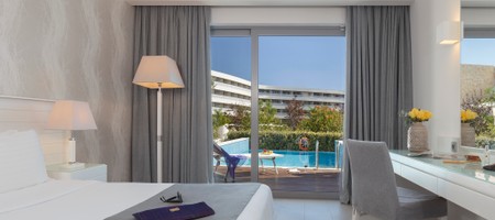 Honeymoon Room with Private Pool
