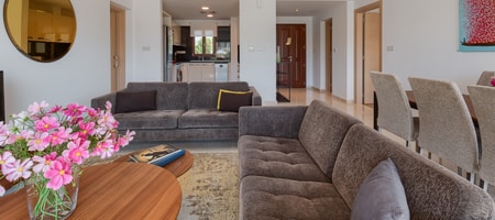 3 Bedroom Premium Serviced Apartment - AM01