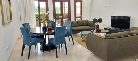 3 Bedroom Premium Serviced Apartment - AQ01