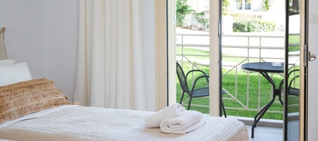 Deluxe Double or Twin with Pool View