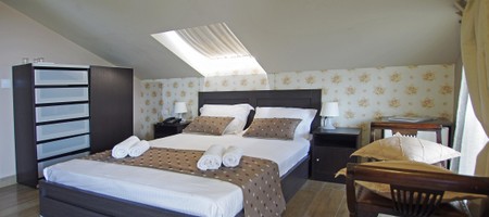 Deluxe Suite with Jacuzzi