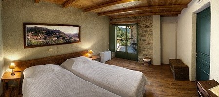 Geology Twin Room [No8]