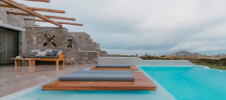 4 Bedroom Villa with Private Pool & Outdoor Hot Tub