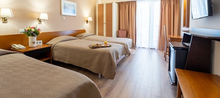 Superior Triple room