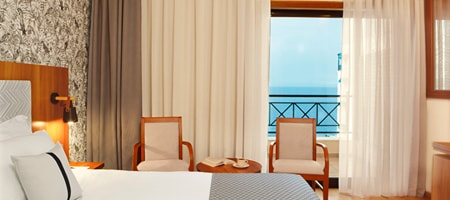 Premium Room Two-Bedroom Side Sea View