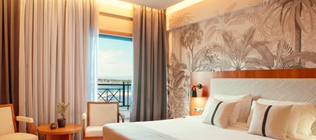 Superior Double Side Sea View