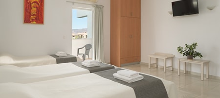 Triple Studio with Pool View