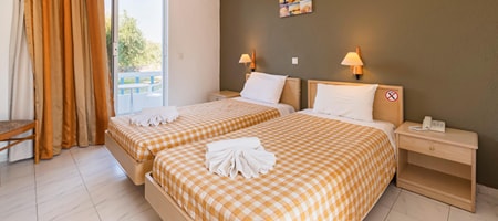 Summer View Hotel - Double Room with Garden View