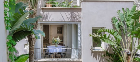 Garden View Residence - located 180m. from the Hotels