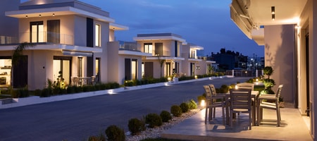 Two - Bedroom Duplex with Garden