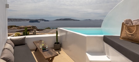 Front Sea View Suite with Outdoor Mini Plunge Pool