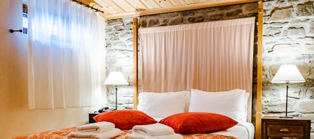 Junior Suite with patio | Cloves