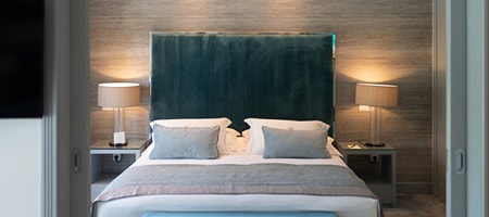 Executive Park Suite
