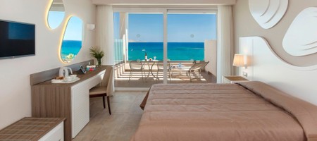 Executive Family Room with Balcony & Sea View