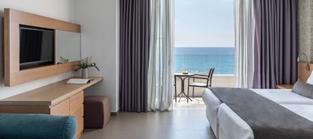 Deluxe Sea View Room
