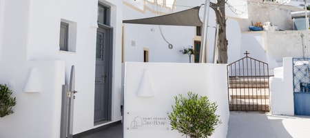 Saint George Cave House Santorini