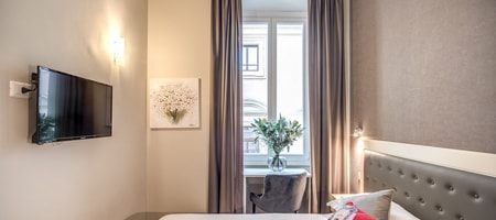 Small Double Room with a small double bed (140X190)