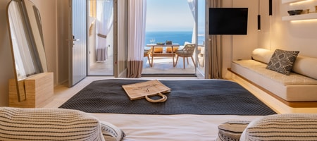 Unwind Sunset & Sea View Junior Suite with Pool