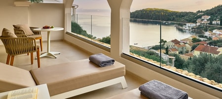 Grand Terrace Lavish Double Room