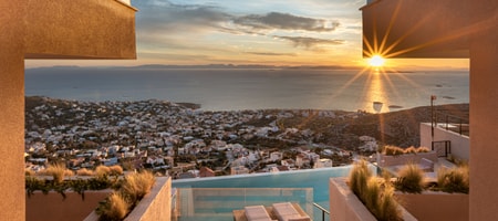 Deluxe Suites Sea View