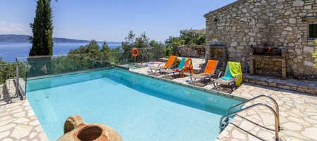 Scirocco & Folitsa Villas