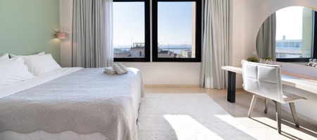Aurora Sea view Suite 11