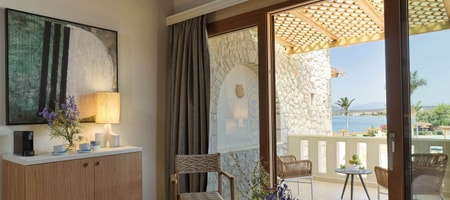 Deluxe Family Room Sea View