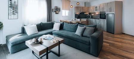 Deluxe 2-Bedroom Family Apartment Lateral Sea View