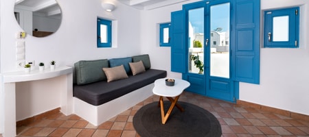 Superior Suite with Pool View - Split Level