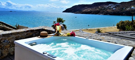 Superior Single Studio with Sea View and Jacuzzi