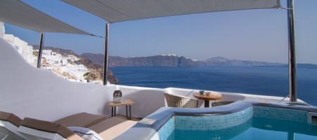 Legend Suite with Outdoor Hot Tub & Caldera View